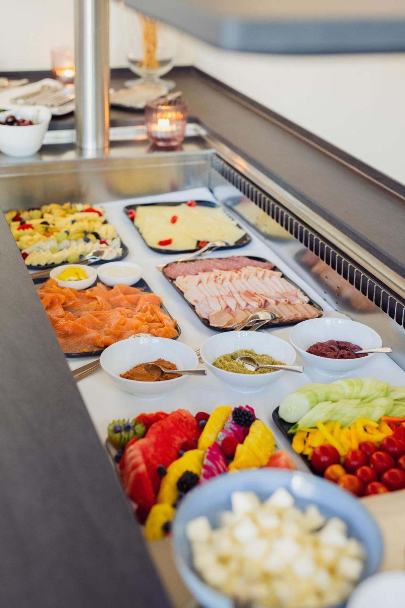 ואסרבורג Hotel Caraleon מראה חיצוני תמונה